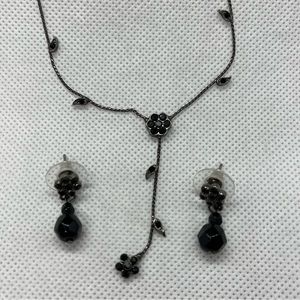 Necklace with earrings